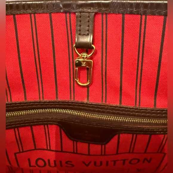 Louis Vuitton Damier Ebene Bag - Picture 10 of 15